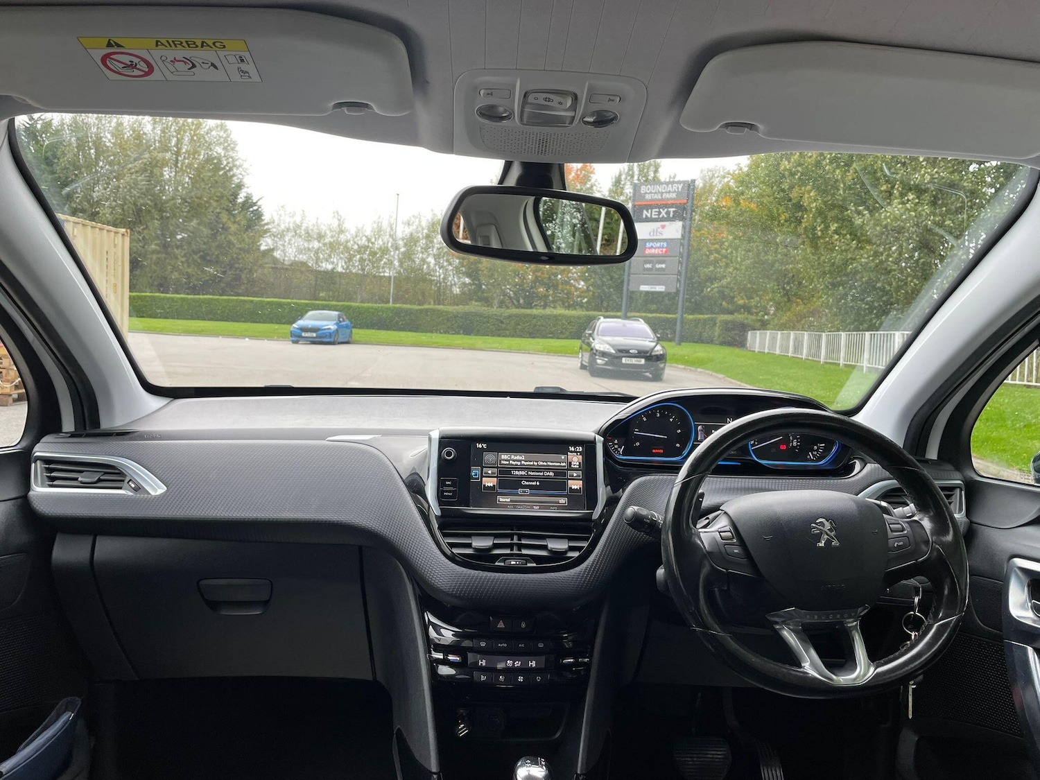 Used Peugeot 2008 2015 for sale - 77386893: Photo 34