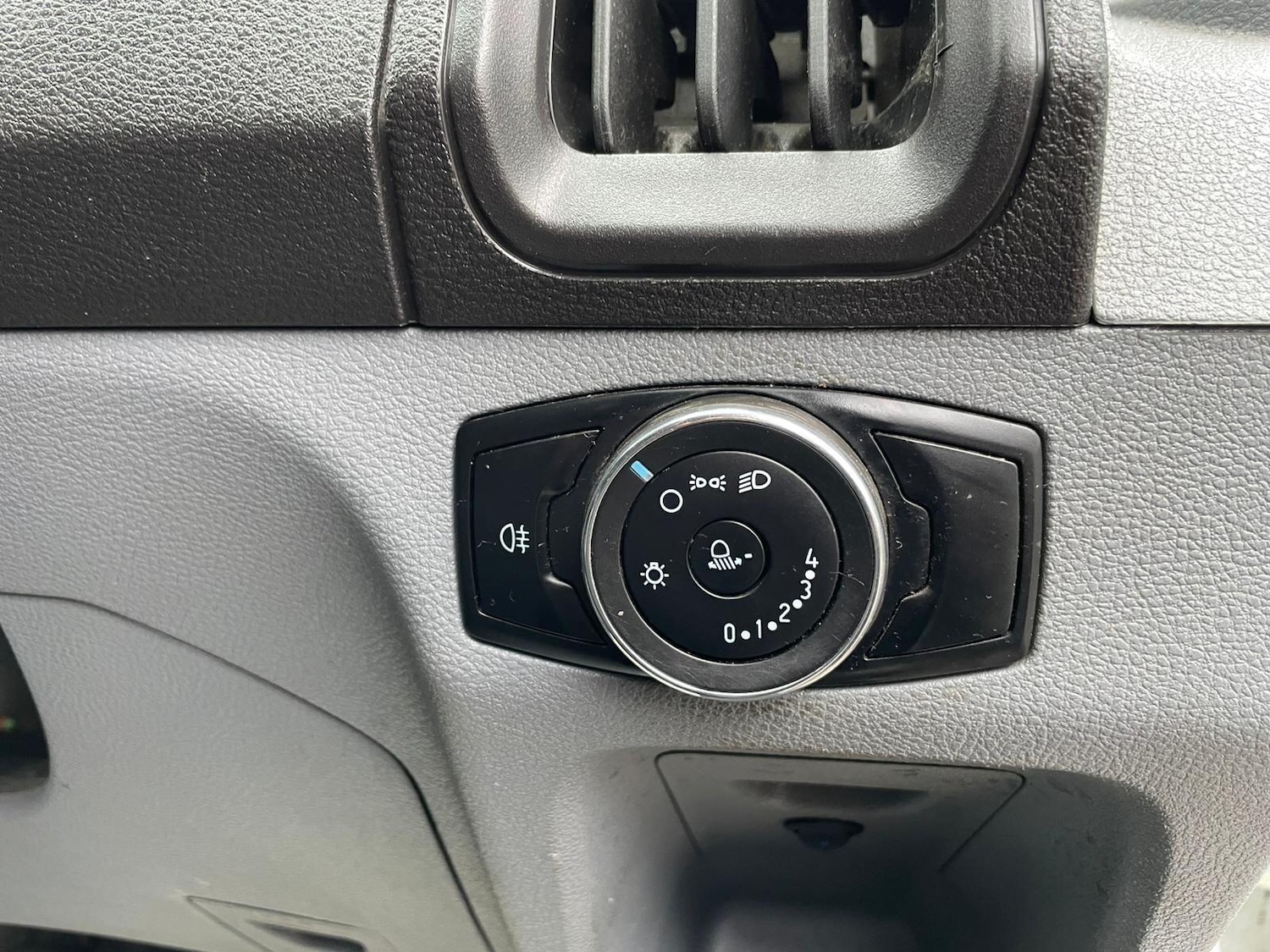 Used Ford Transit 2017 for sale - 77559353: Photo 11