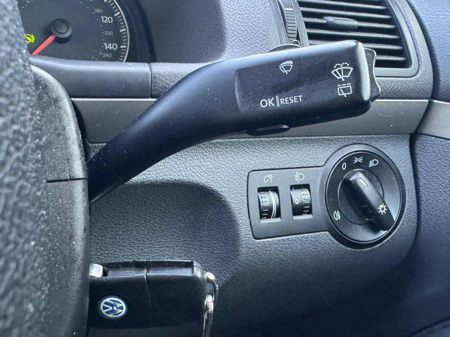 Used Volkswagen Touran 2007 for sale - 77386769: Photo 28