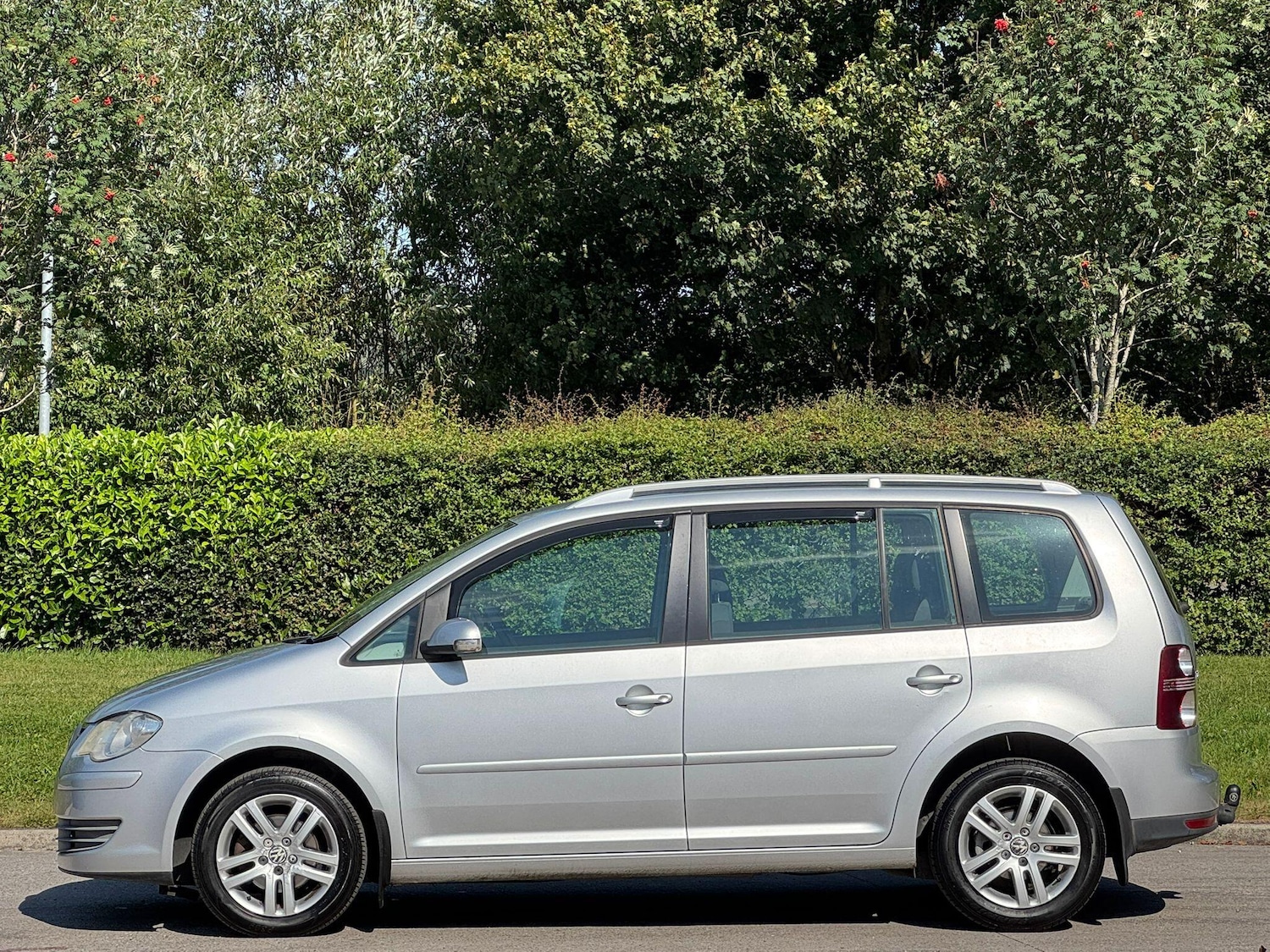 Used Volkswagen Touran 2007 for sale - 77386769: Photo 4