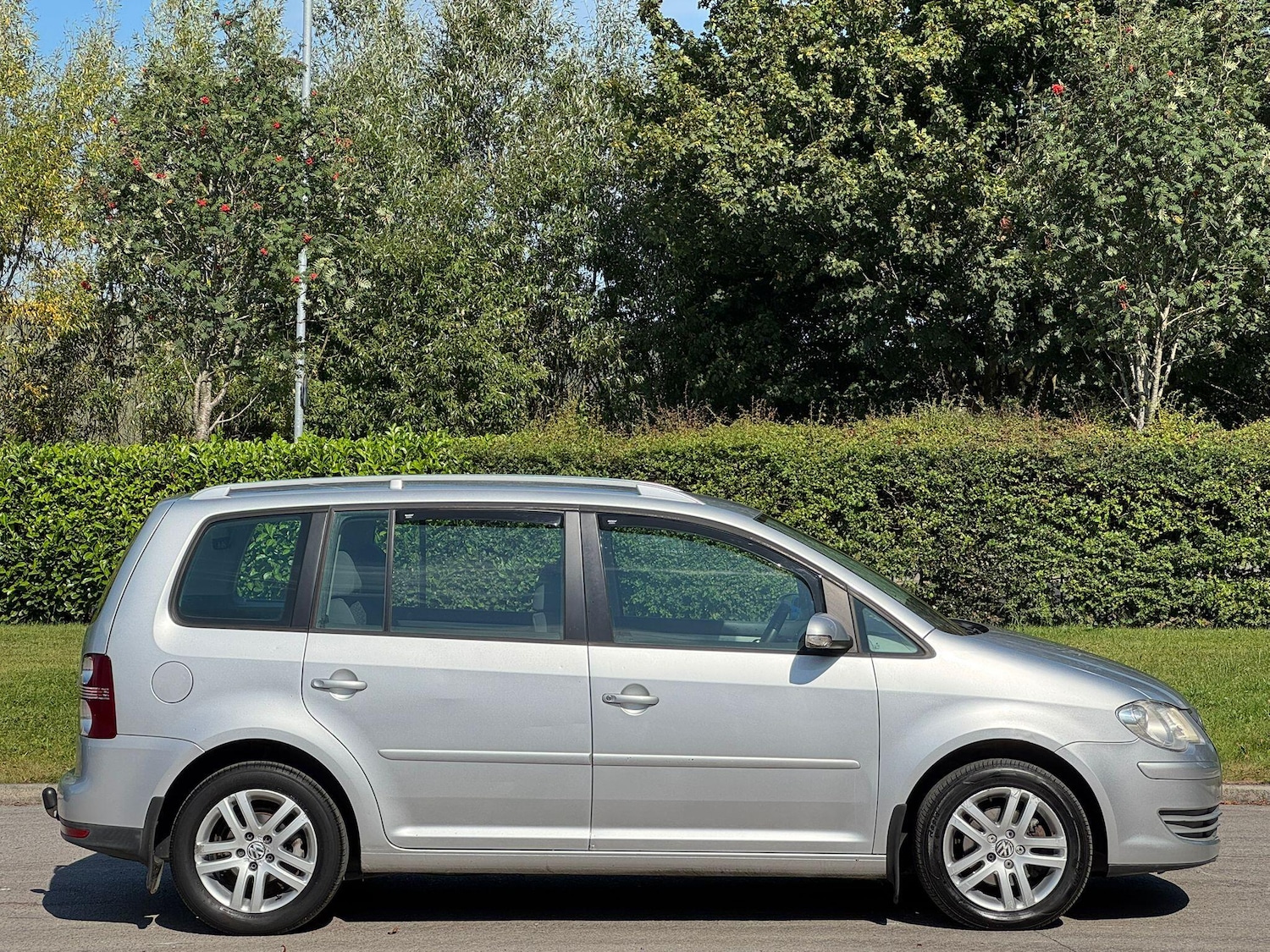 Used Volkswagen Touran 2007 for sale - 77386769: Photo 8