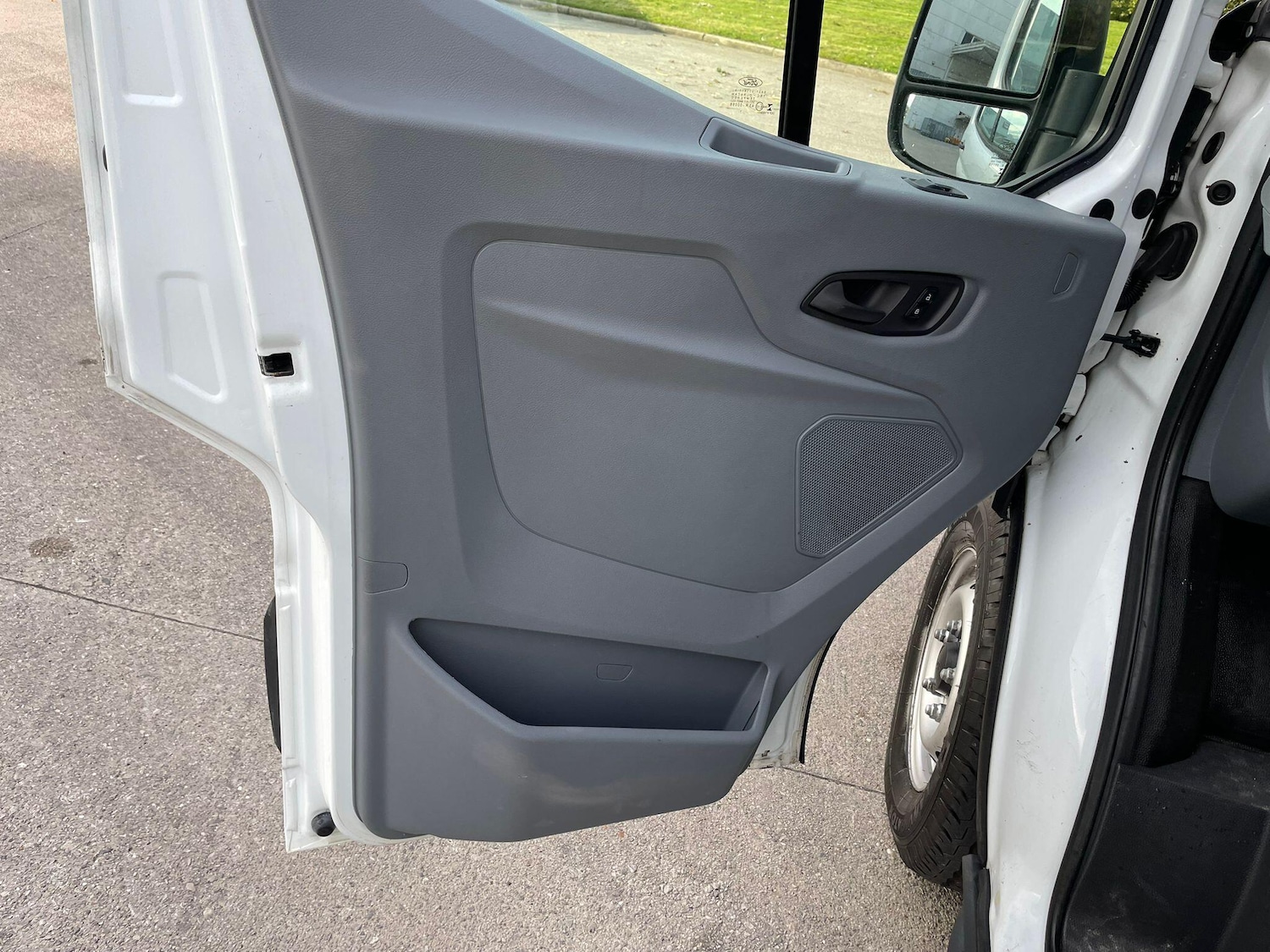 Used Ford Transit 2017 for sale - 77387056: Photo 18