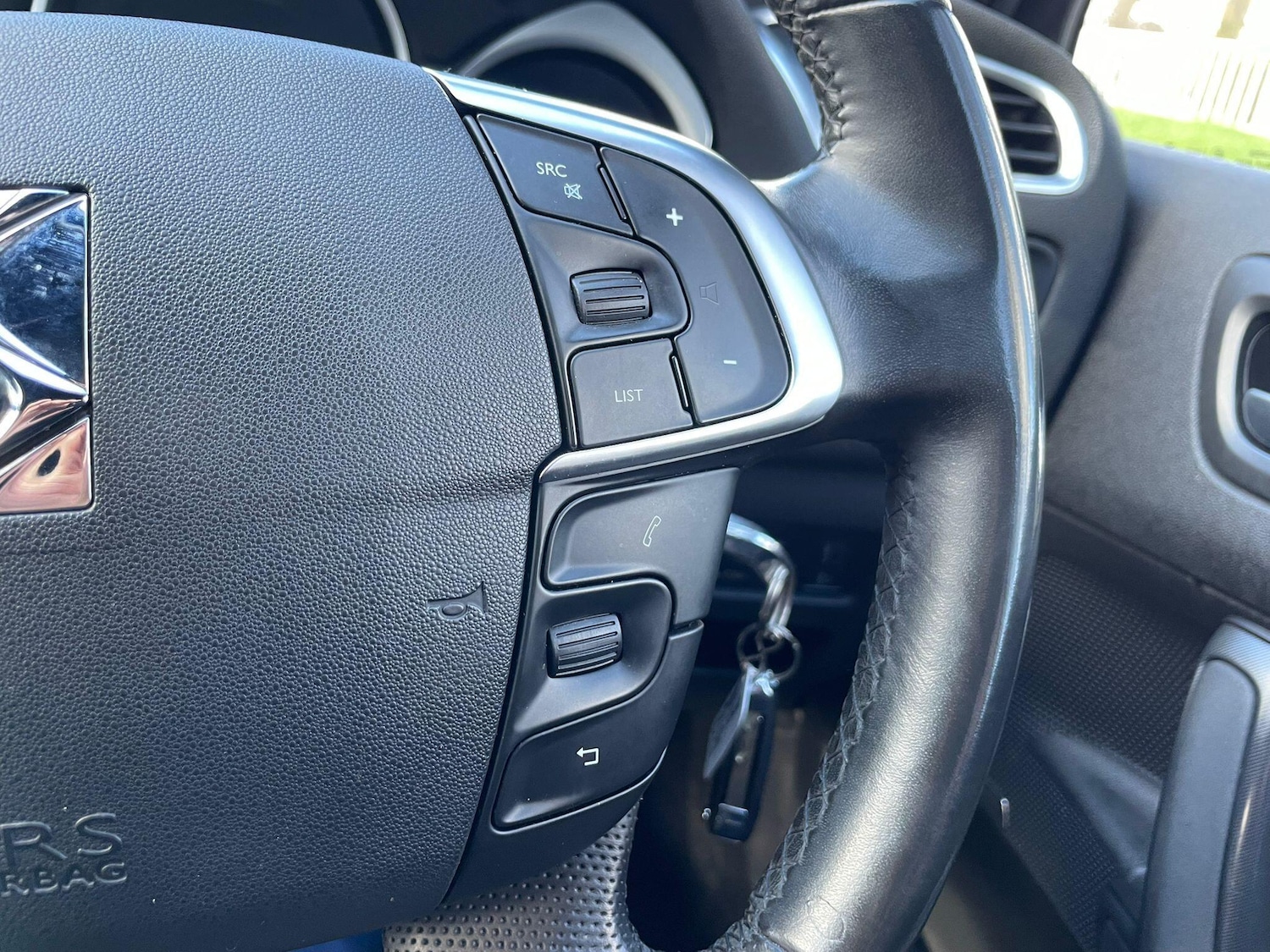 Used Citroen DS4 2013 for sale - 77898515: Photo 18