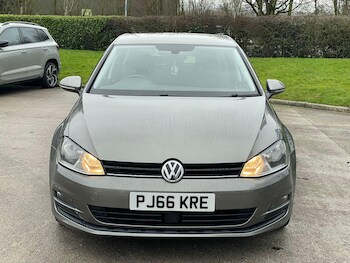 Used Volkswagen Golf 2016 for sale - 77400679: Photo