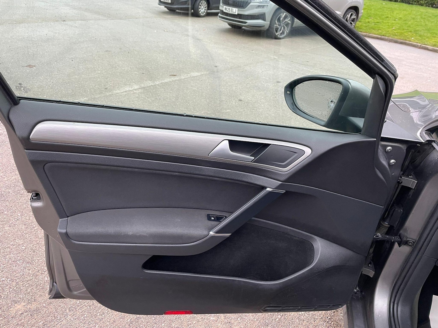 Used Volkswagen Golf 2016 for sale - 77400679: Photo 33