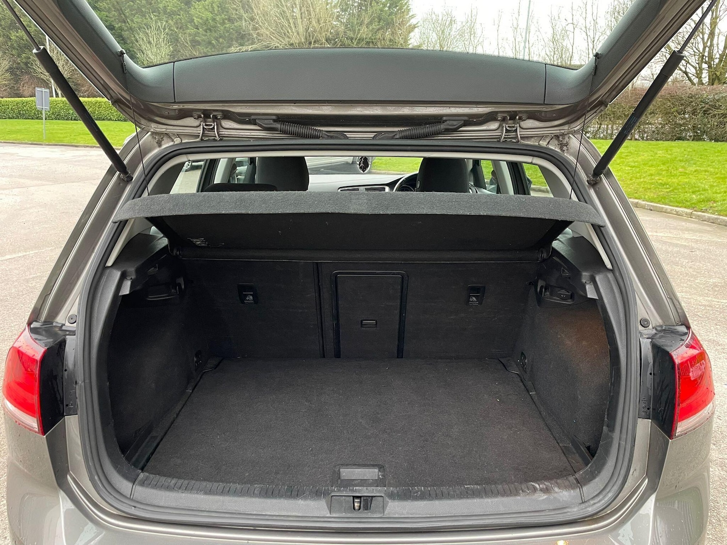 Used Volkswagen Golf 2016 for sale - 77400679: Photo 46