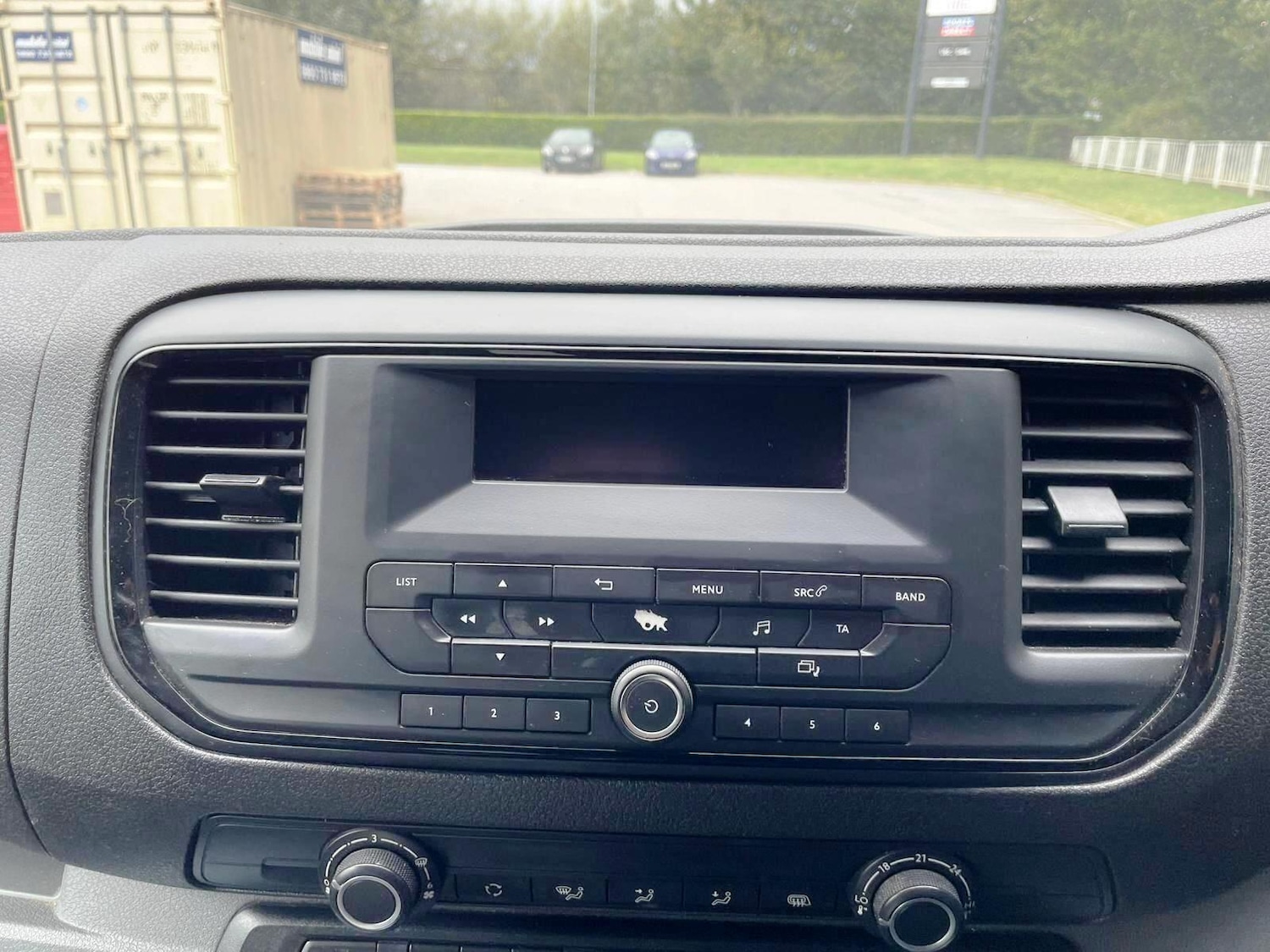 Used Peugeot Expert 2018 for sale - 77386505: Photo 39