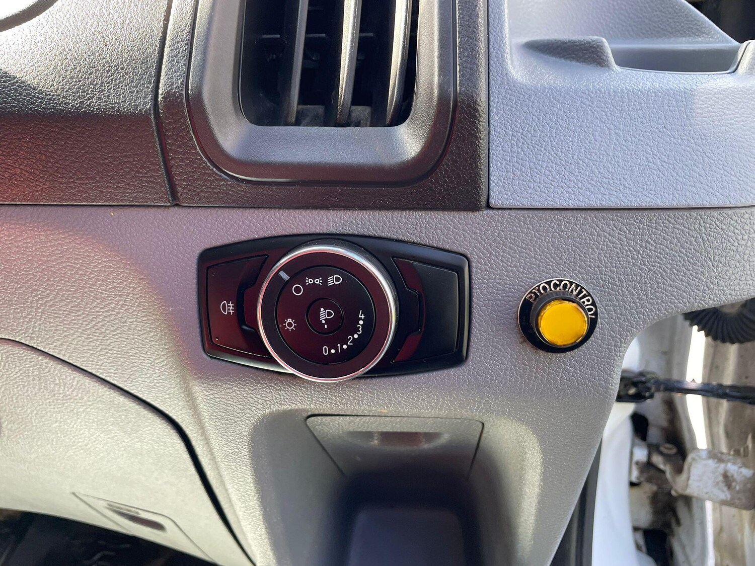 Used Ford Transit for sale - 78219996: Photo 28