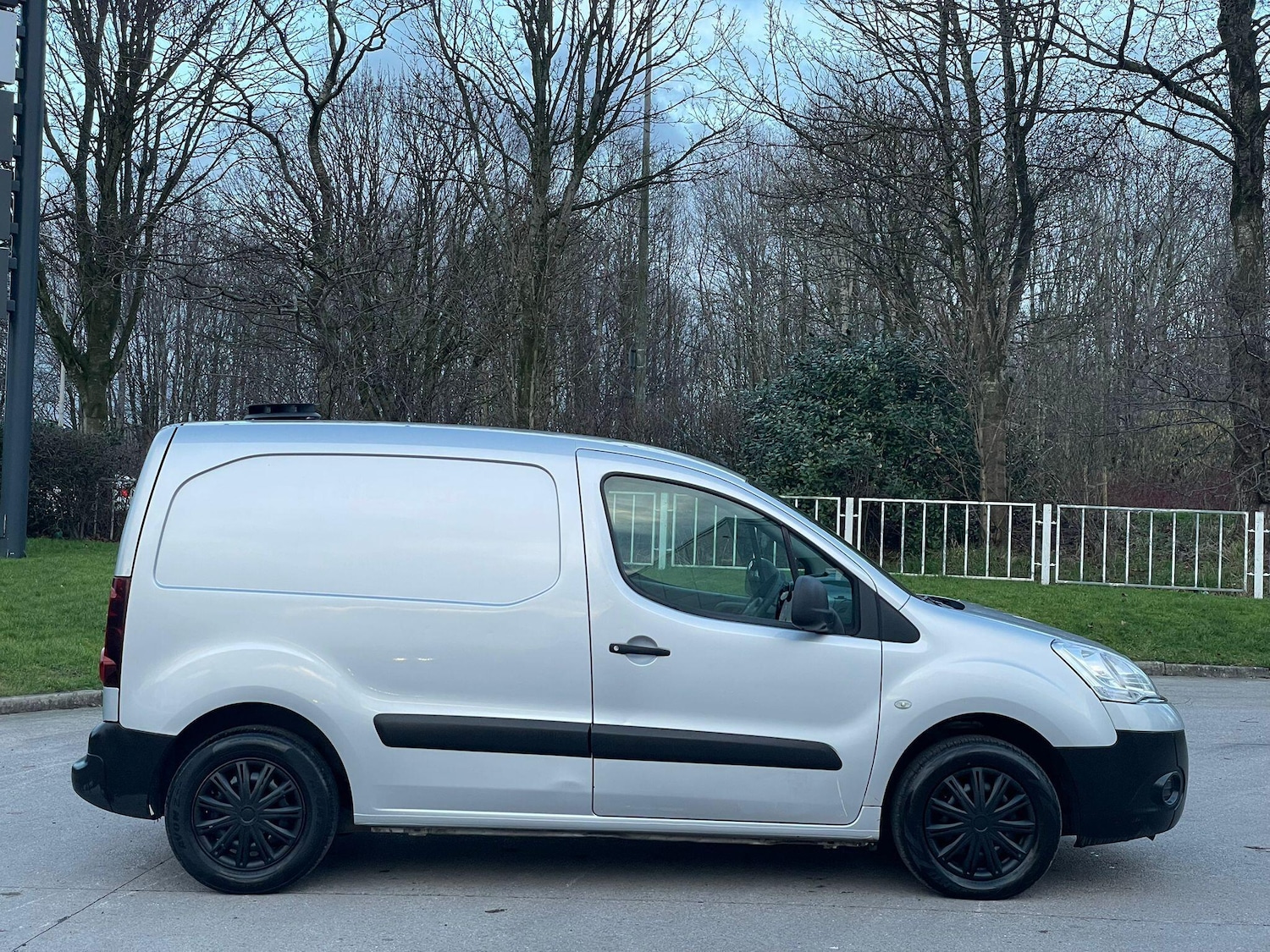 Used Citroen Berlingo 2014 for sale - 77386759: Photo 8