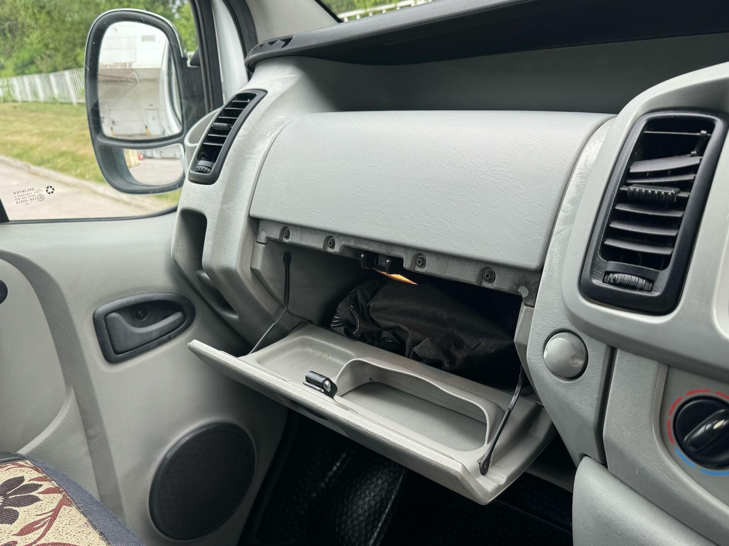 Used Vauxhall Vivaro 2006 for sale - 77387615: Photo 36