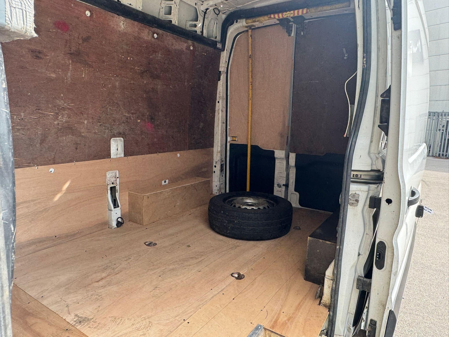 Used Ford Transit 2015 for sale - 77387140: Photo 37