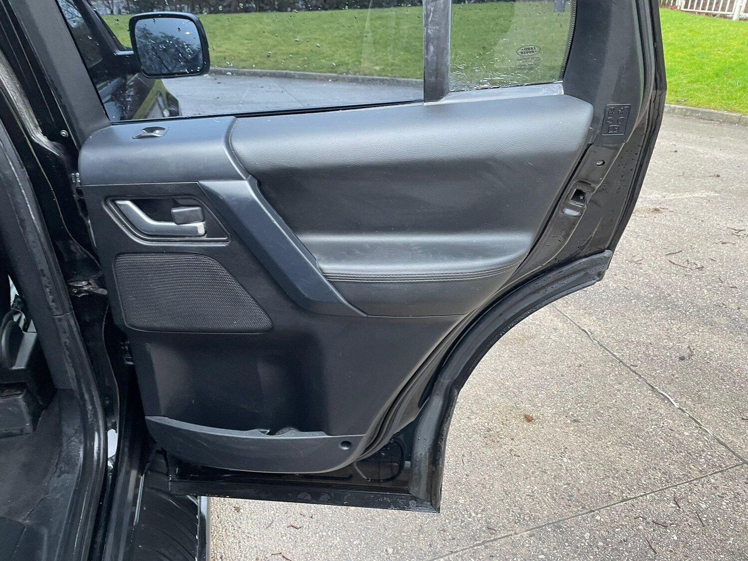 Used Land Rover Freelander 2011 for sale - 77484134: Photo 26