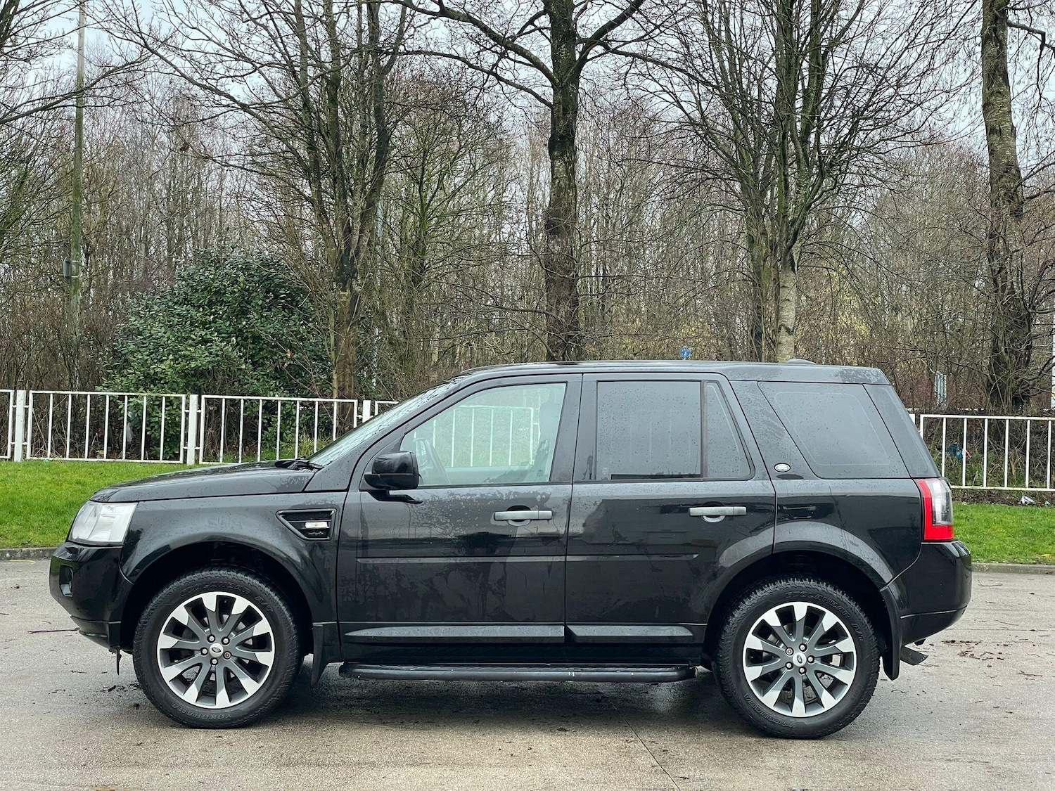 Used Land Rover Freelander 2011 for sale - 77484134: Photo 4