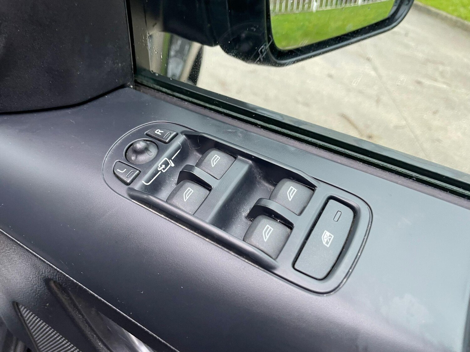 Used Land Rover Freelander 2011 for sale - 77484134: Photo 47