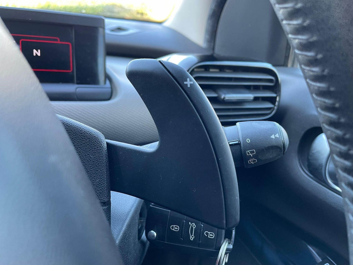 Used Citroen C4 Cactus 2015 for sale - 77387348: Photo 23