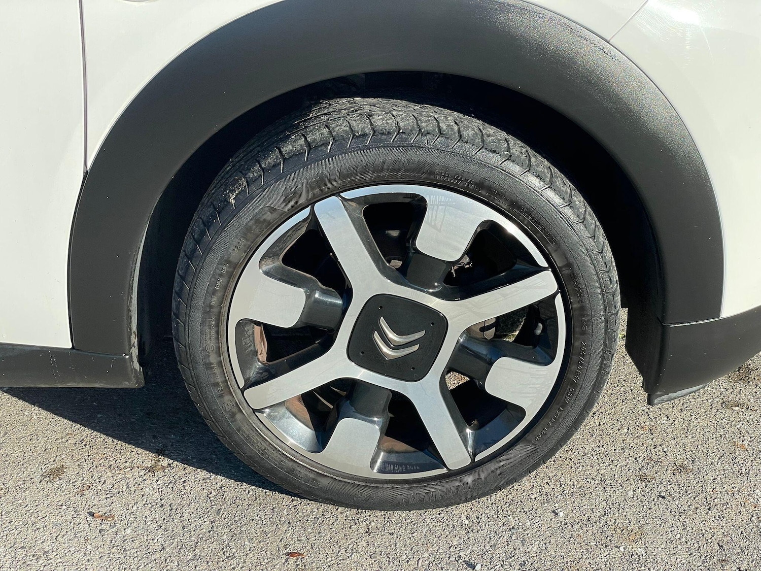 Used Citroen C4 Cactus 2015 for sale - 77387348: Photo 29