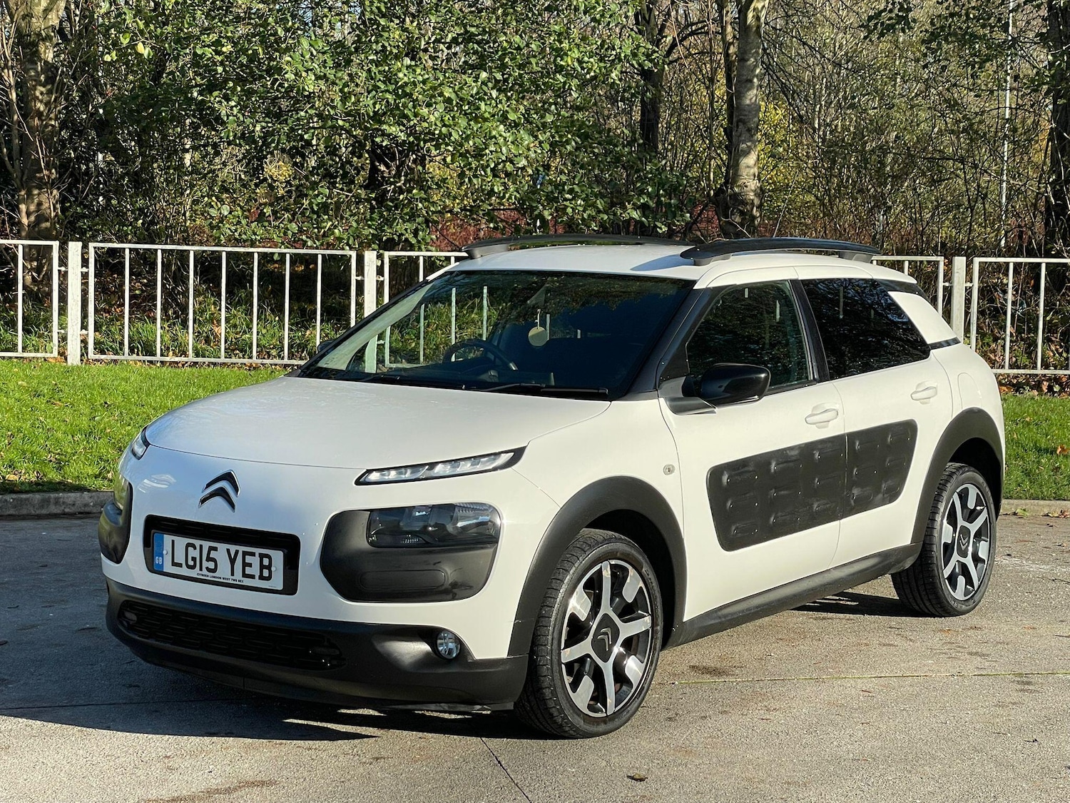 Used Citroen C4 Cactus 2015 for sale - 77387348: Photo 3