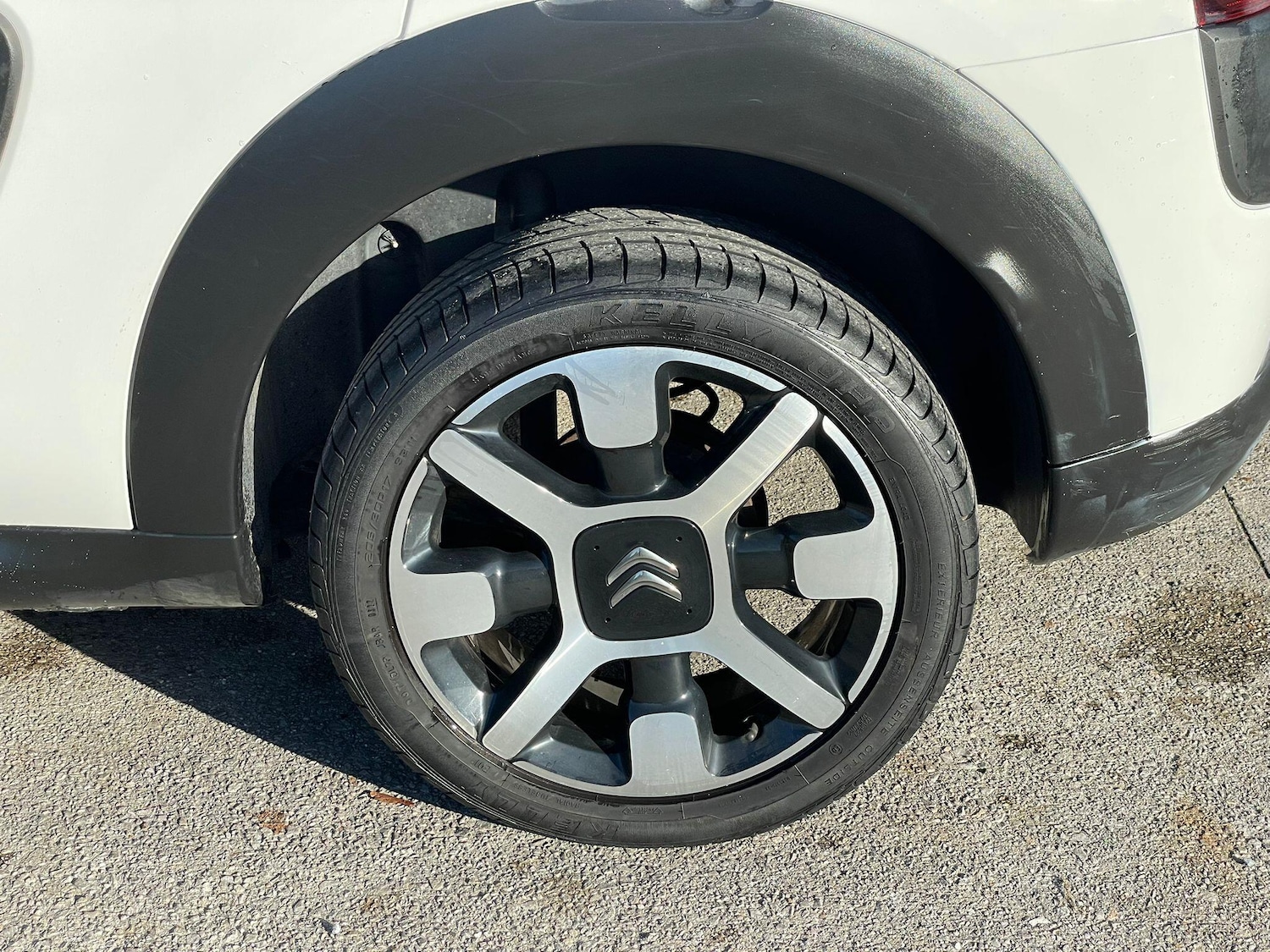 Used Citroen C4 Cactus 2015 for sale - 77387348: Photo 31