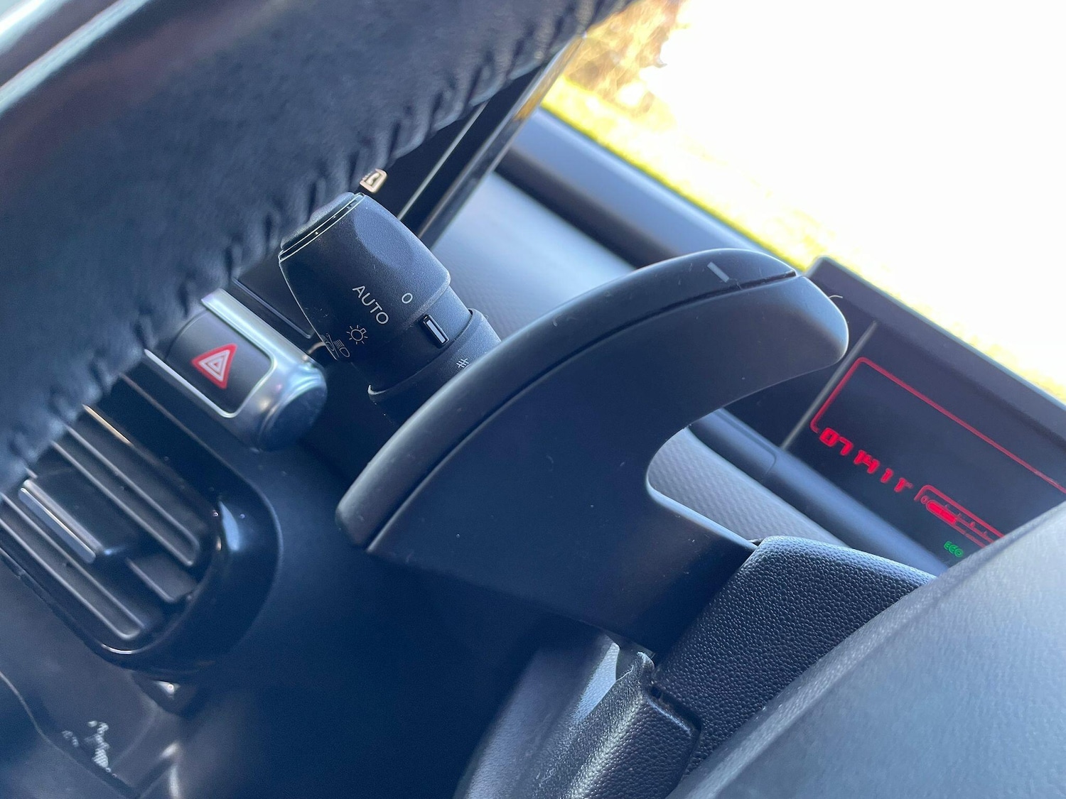 Used Citroen C4 Cactus 2015 for sale - 77387348: Photo 48