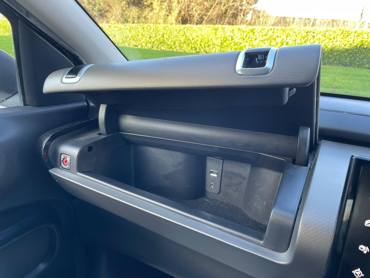 Used Citroen C4 Cactus 2015 for sale - 77387348: Photo 49