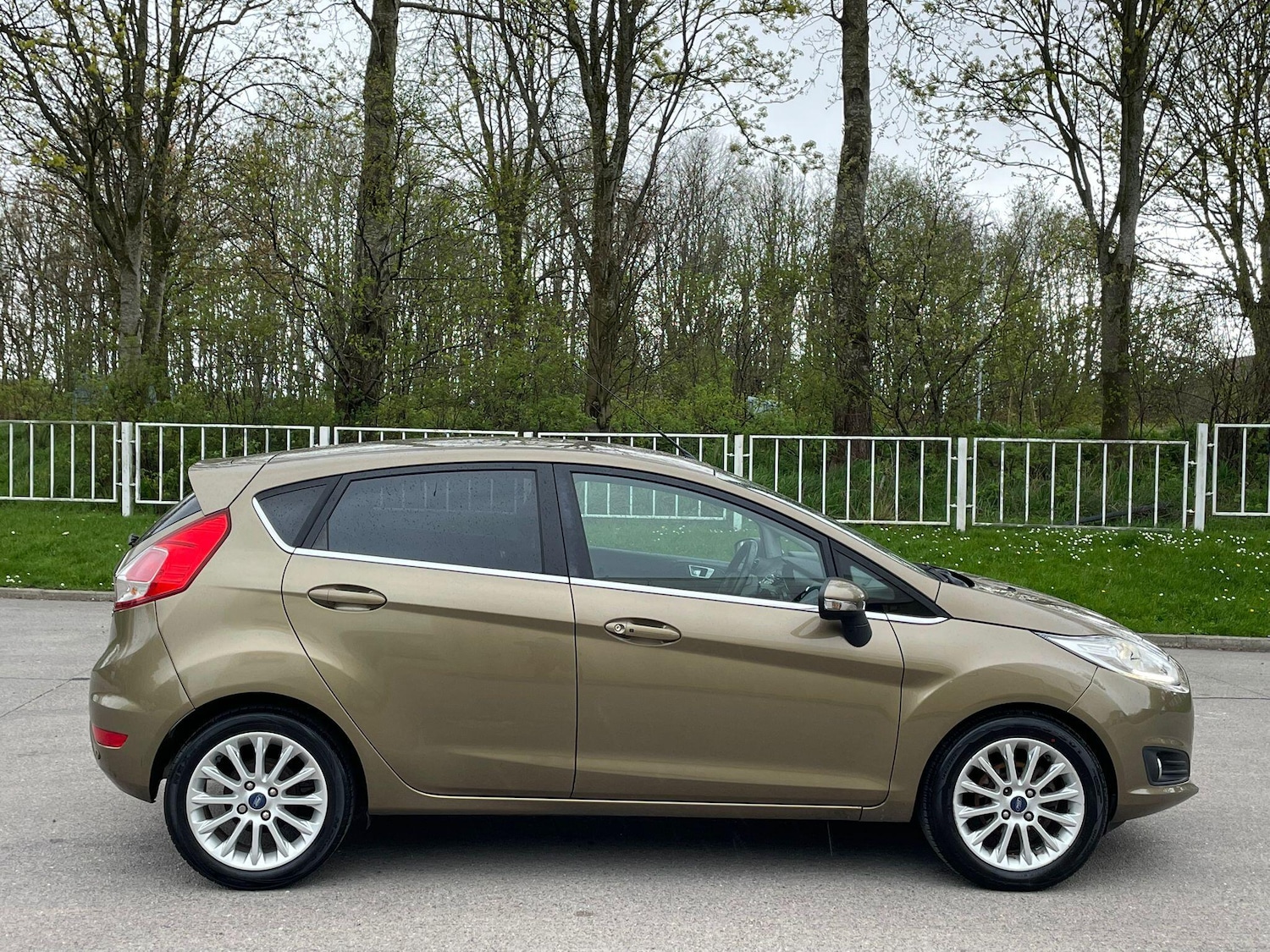 Used Ford Fiesta for sale - 78219990: Photo 4