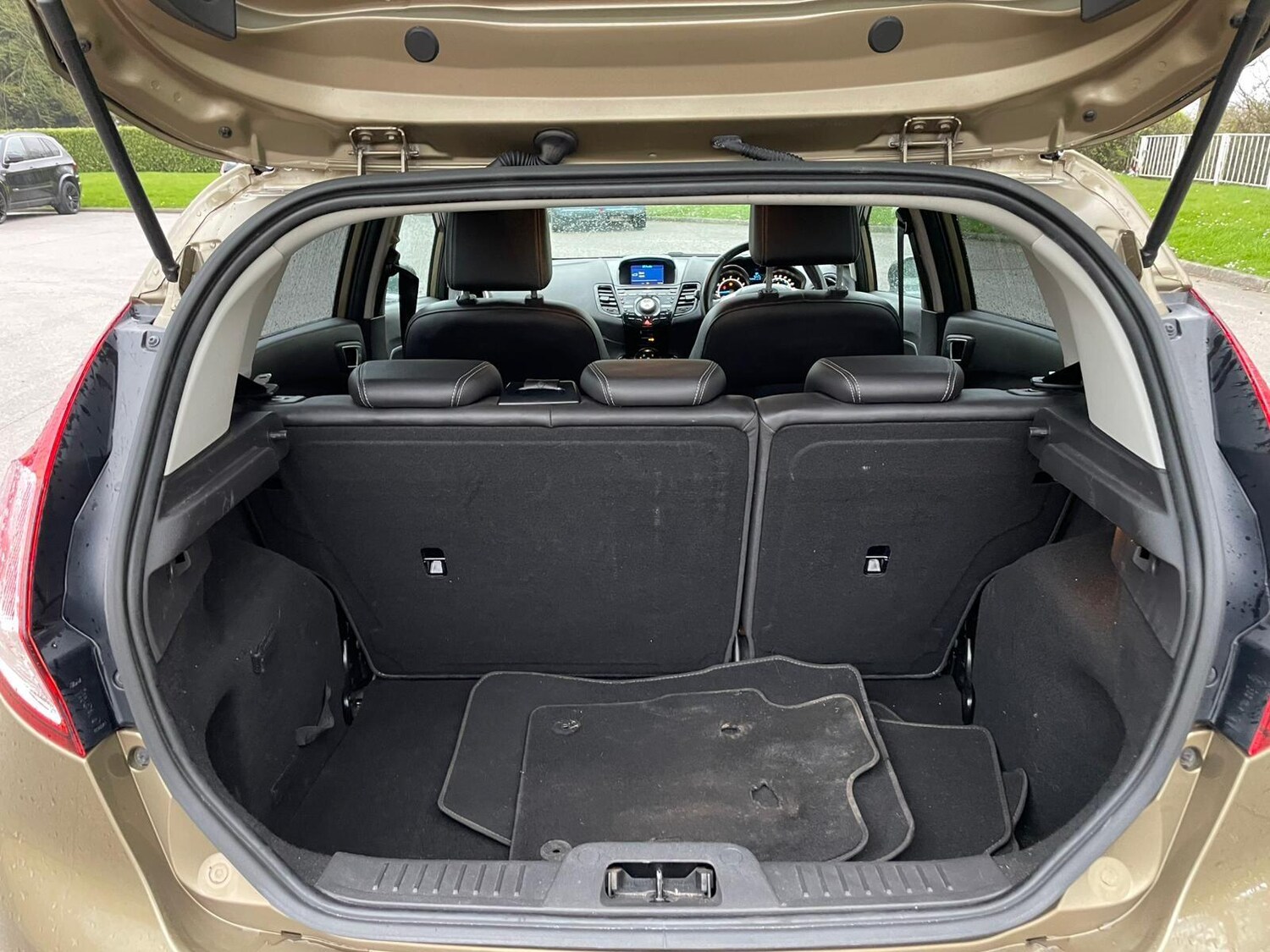 Used Ford Fiesta for sale - 78219990: Photo 49