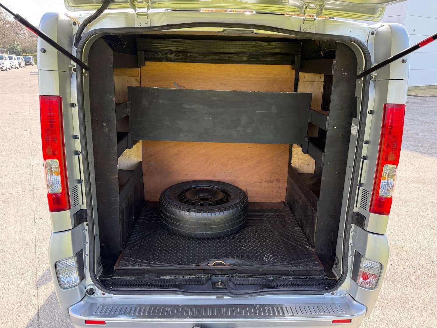 Used Renault Trafic 2010 for sale - 77387610: Photo 17