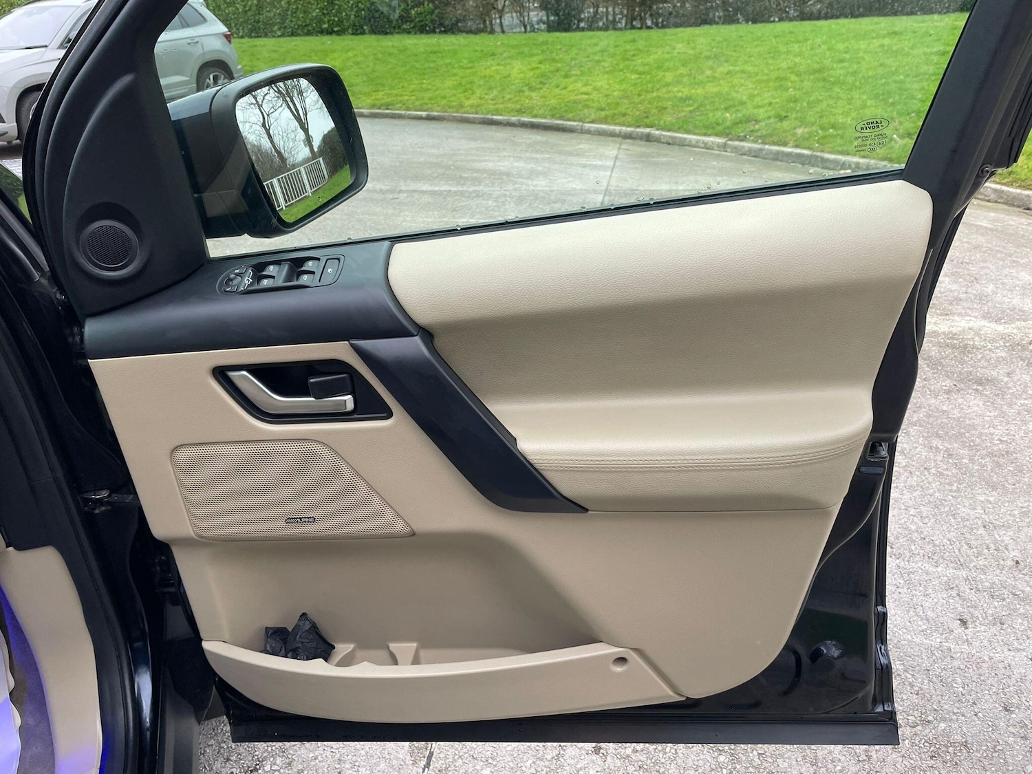 Used Land Rover Freelander 2011 for sale - 77400612: Photo 24