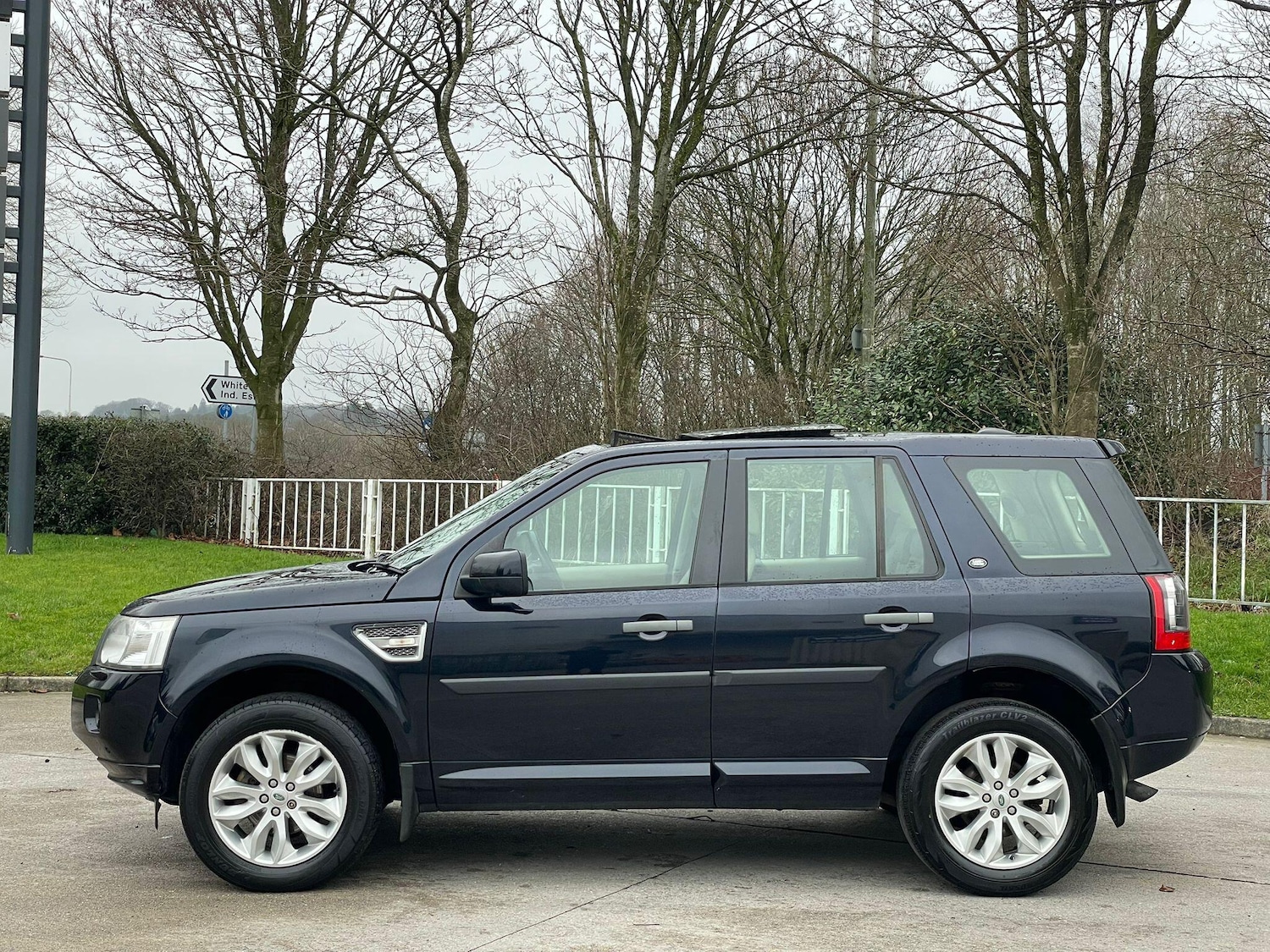 Used Land Rover Freelander 2011 for sale - 77400612: Photo 4