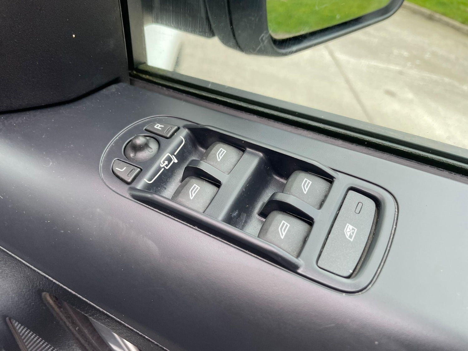 Used Land Rover Freelander 2 for sale - 77807957: Photo 26