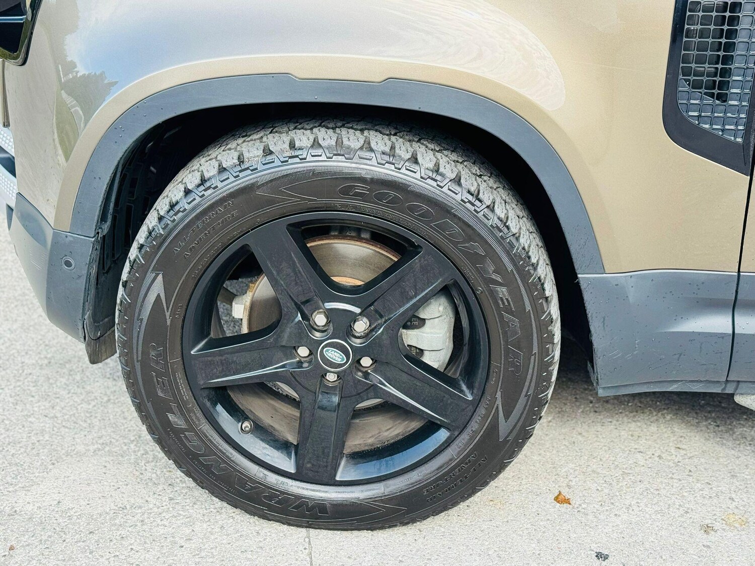 Used Land Rover Defender 110 for sale - 77386691: Photo 29