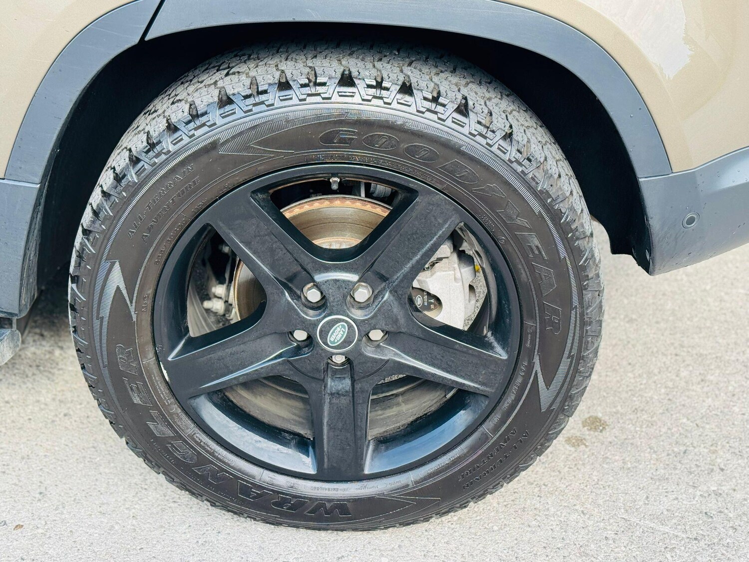 Used Land Rover Defender 110 for sale - 77386691: Photo 30