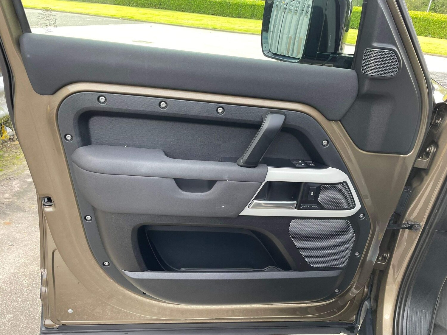 Used Land Rover Defender 110 for sale - 77386691: Photo 40