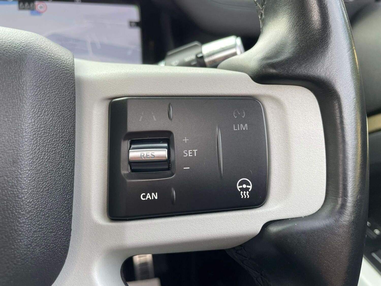 Used Land Rover Defender 110 for sale - 77386691: Photo 57