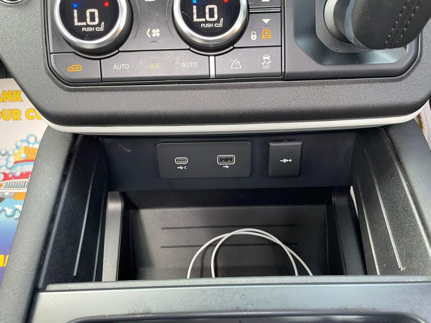 Used Land Rover Defender 110 for sale - 77386691: Photo 69