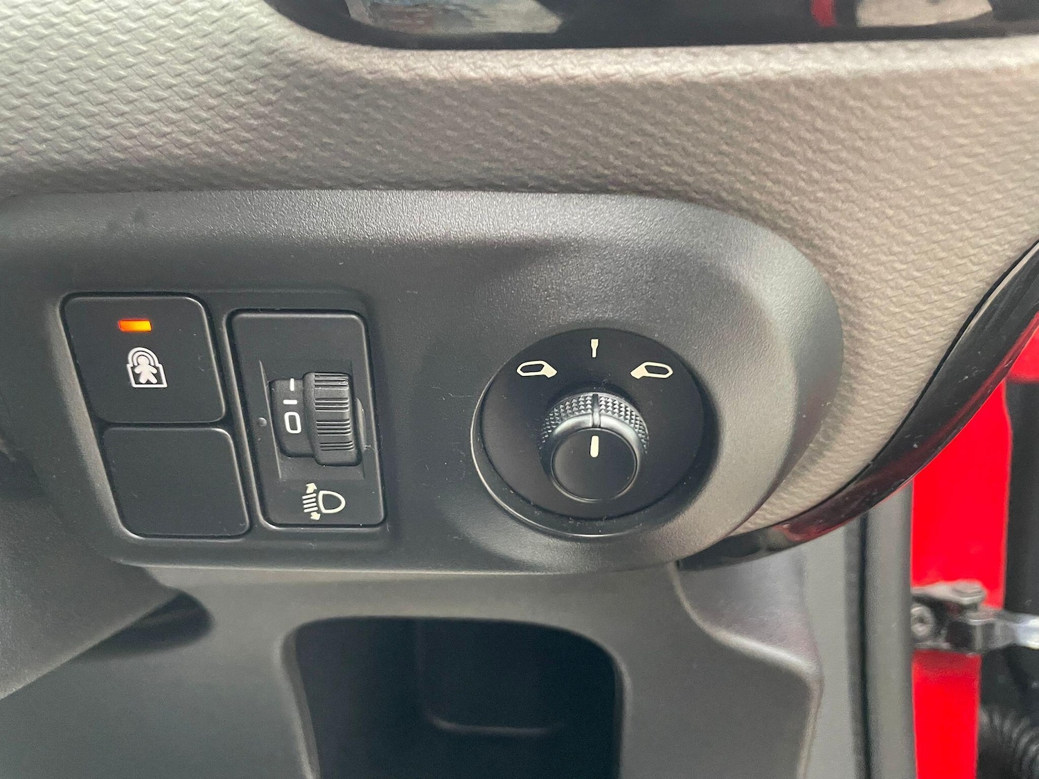 Used Citroen C4 Cactus for sale - 77808816: Photo 39