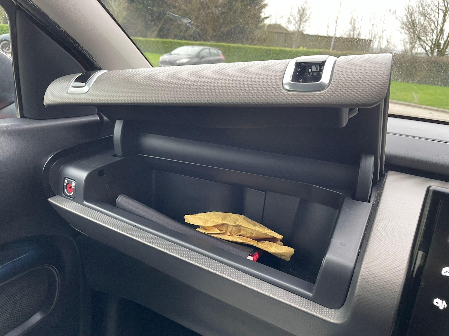 Used Citroen C4 Cactus for sale - 77808816: Photo 46