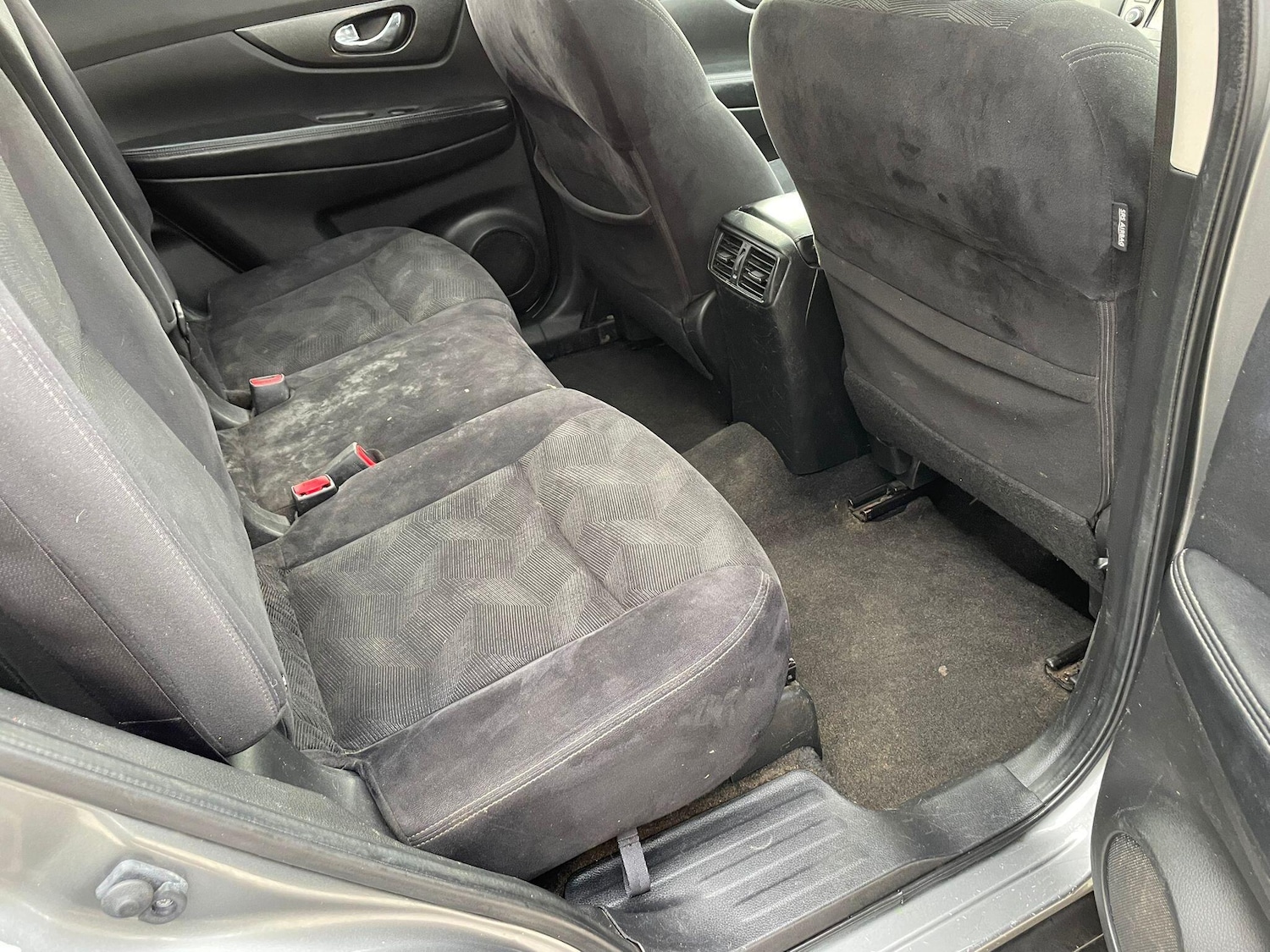 Used Nissan X-Trail 2015 for sale - 77565079: Photo 16