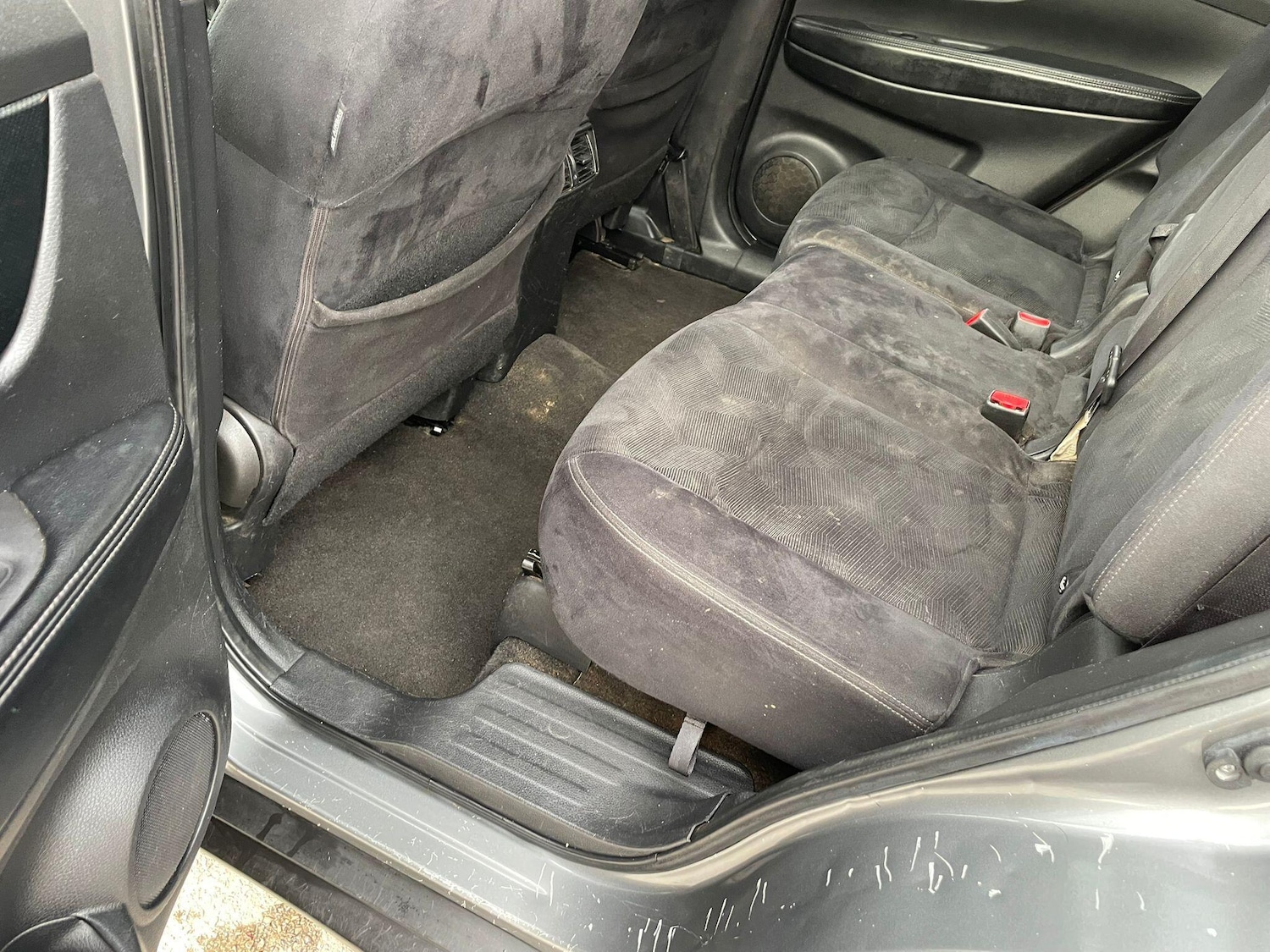 Used Nissan X-Trail 2015 for sale - 77565079: Photo 19