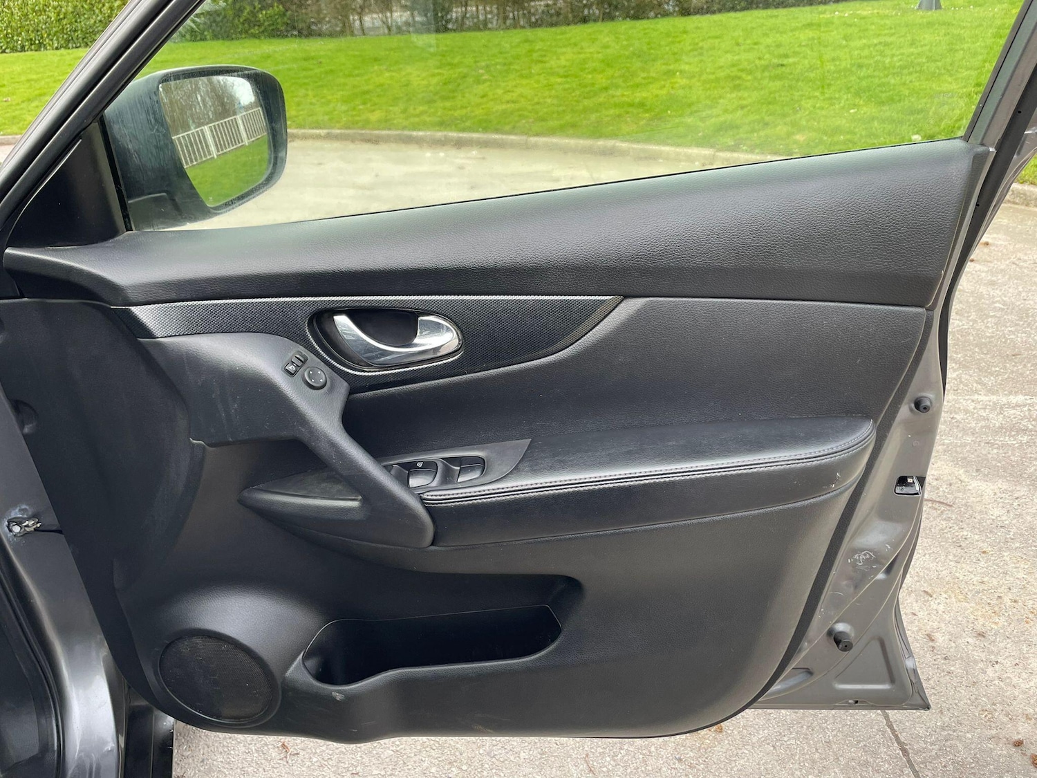 Used Nissan X-Trail 2015 for sale - 77565079: Photo 31