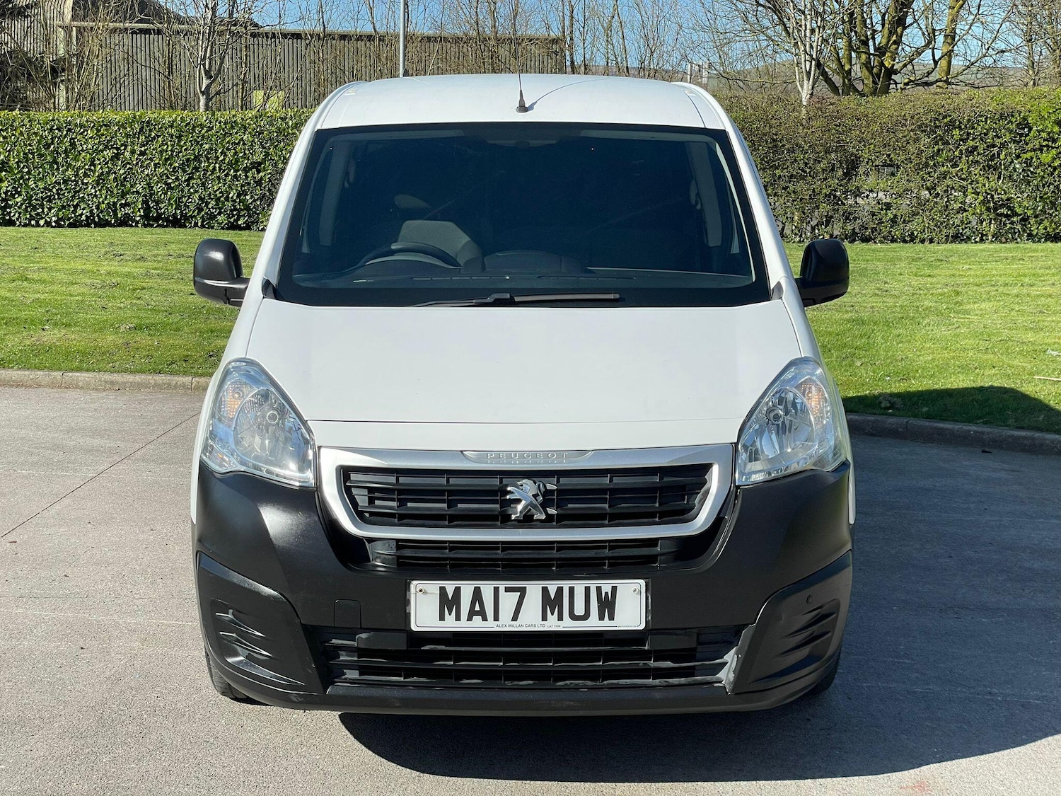 Used Peugeot Partner 2017 for sale - 77958542: Photo 2