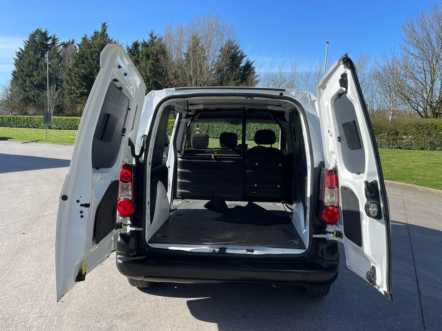 Used Peugeot Partner 2017 for sale - 77958542: Photo 20