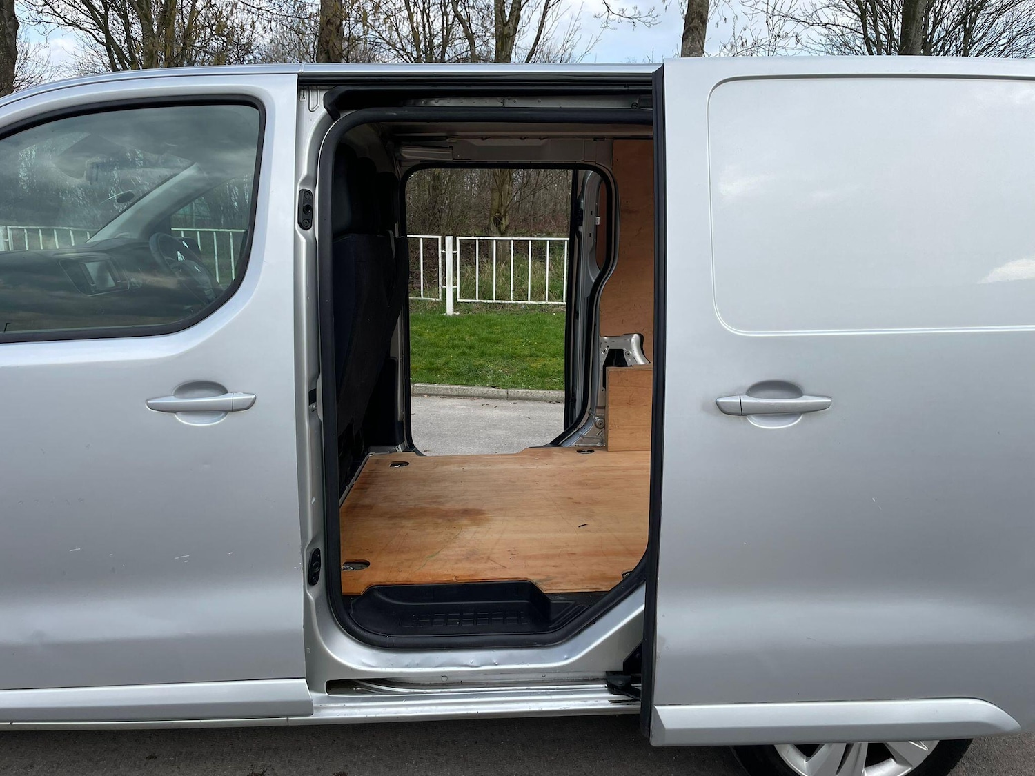 Used Peugeot Expert 2018 for sale - 77808567: Photo 17