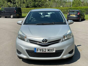 Used Toyota Yaris 2012 for sale - 78462396: Photo