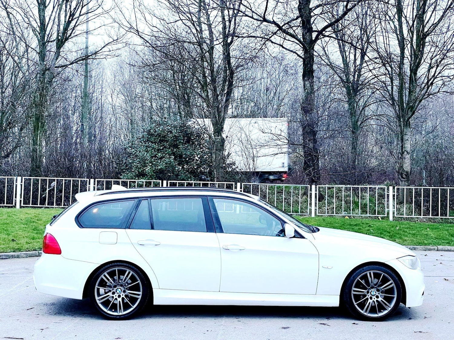 Used BMW 3 Series 2012 for sale - 77412230: Photo 10