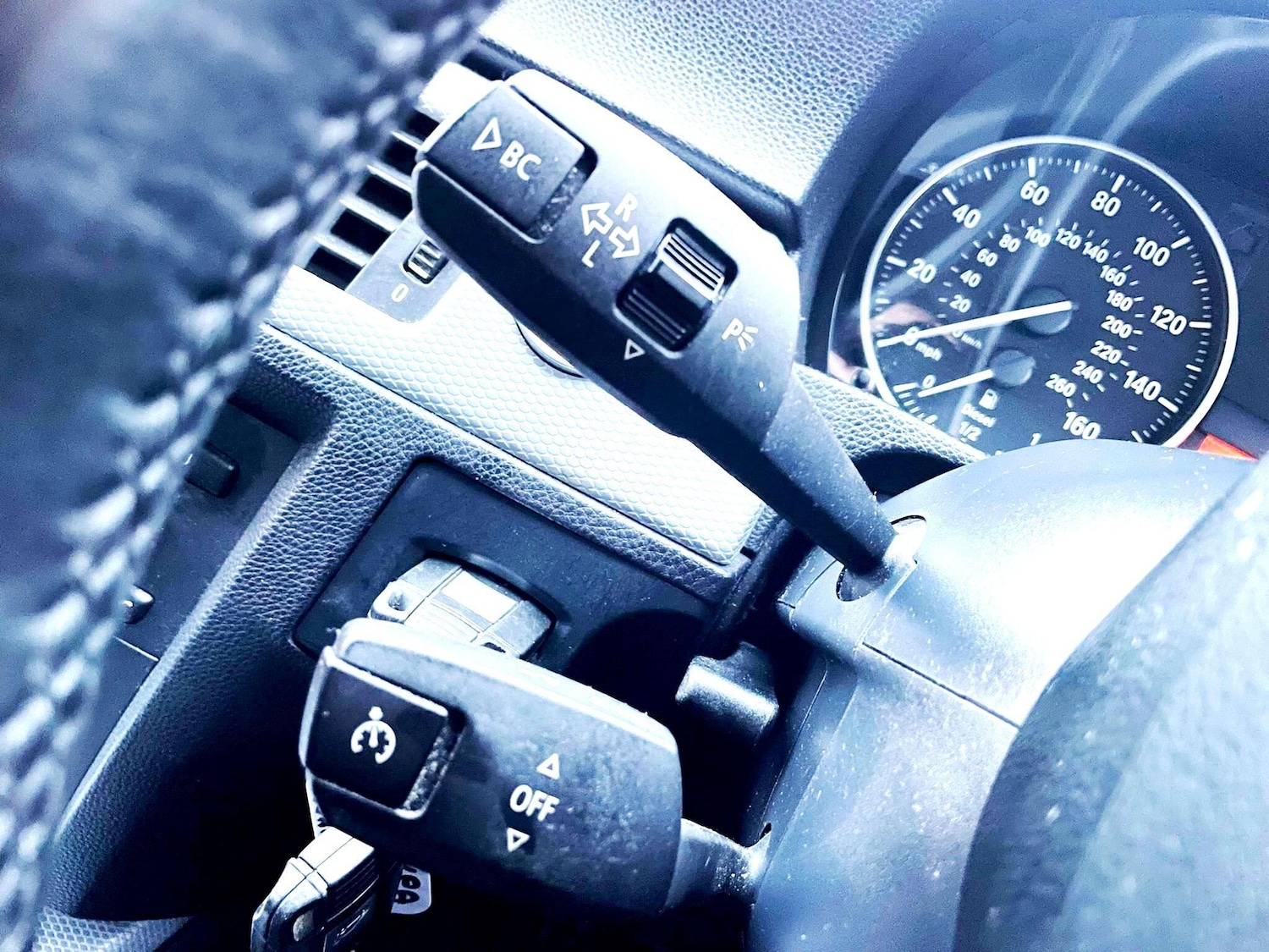 Used BMW 3 Series 2012 for sale - 77412230: Photo 38