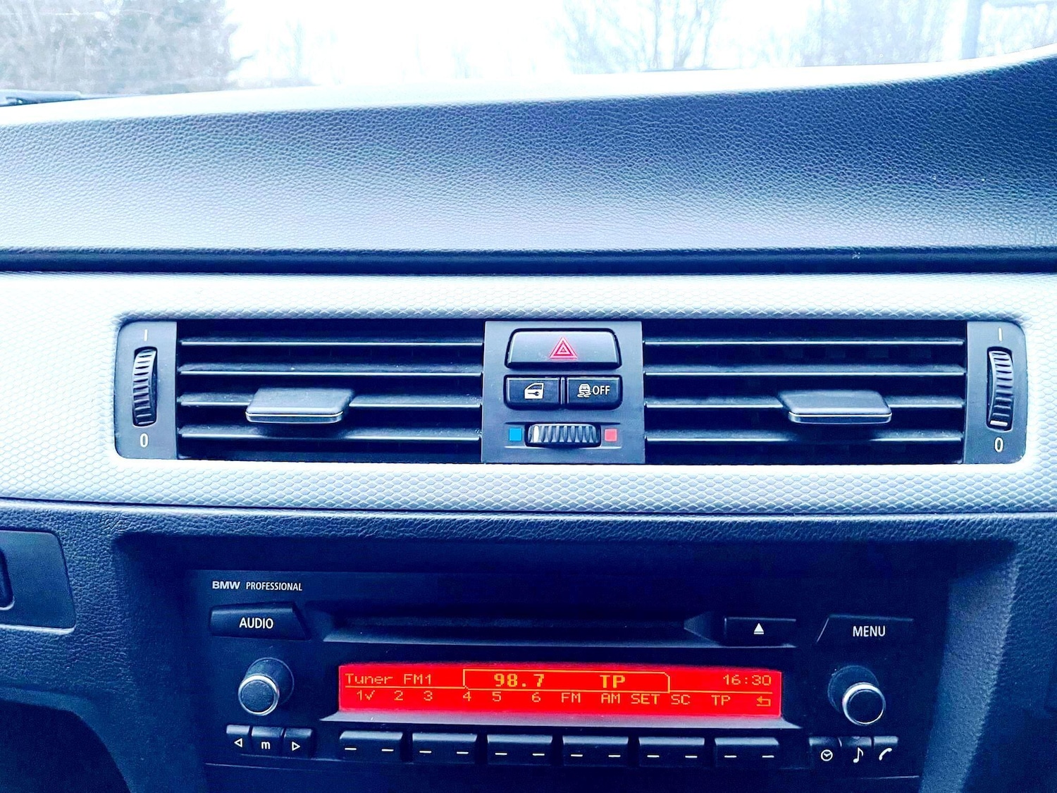 Used BMW 3 Series 2012 for sale - 77412230: Photo 42