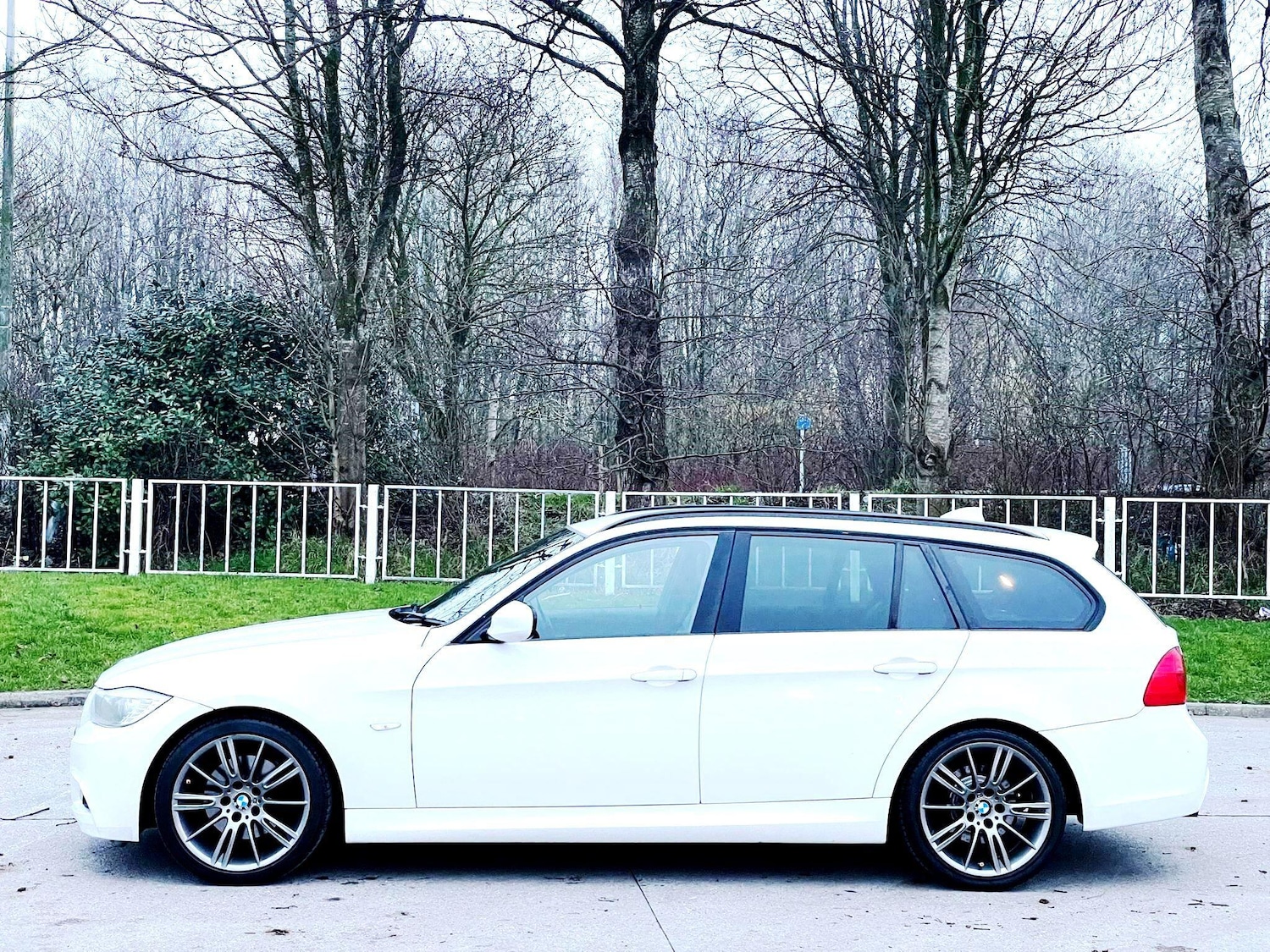 Used BMW 3 Series 2012 for sale - 77412230: Photo 6