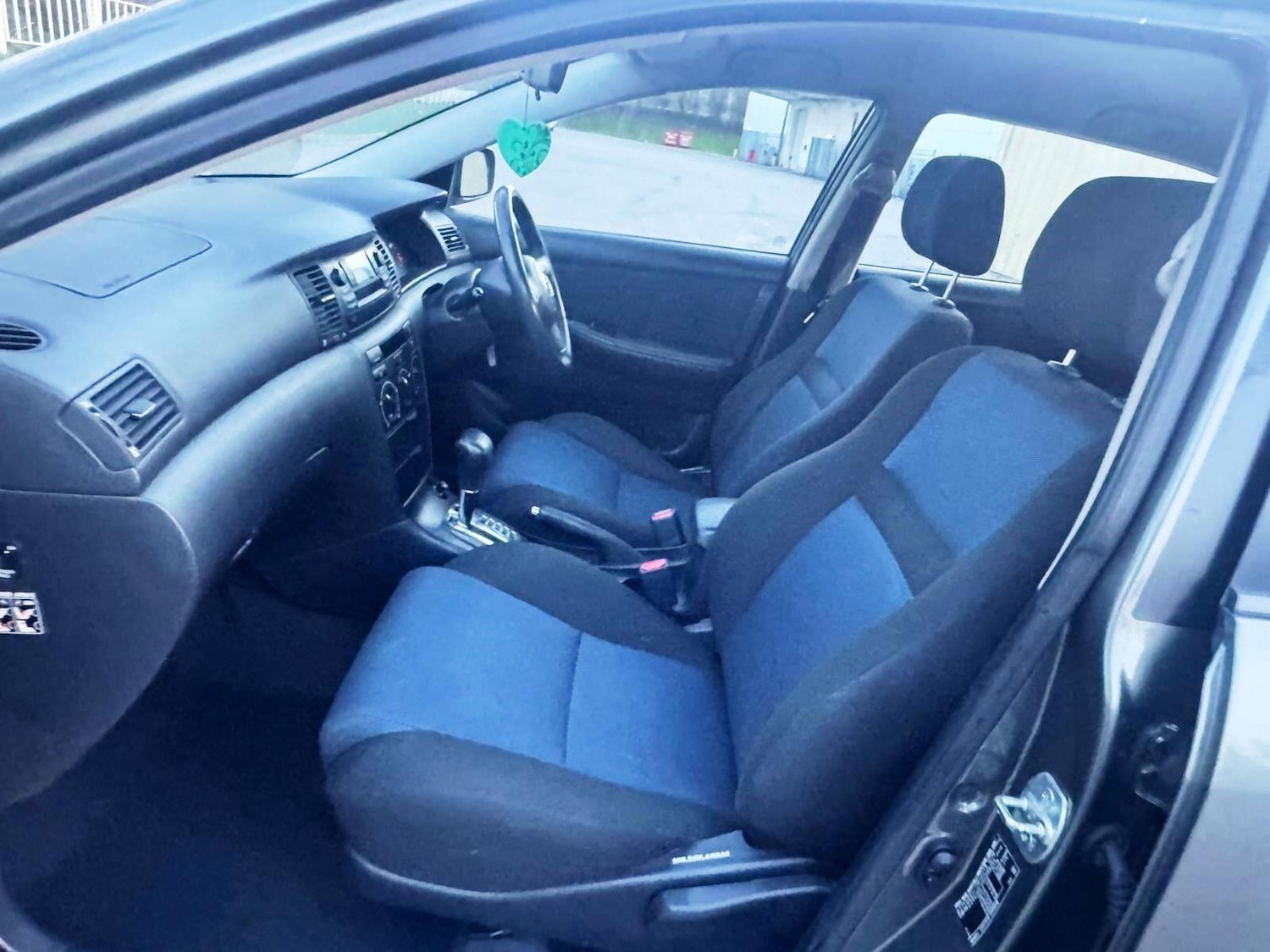 Used Toyota Corolla 2005 for sale - 77386436: Photo 26