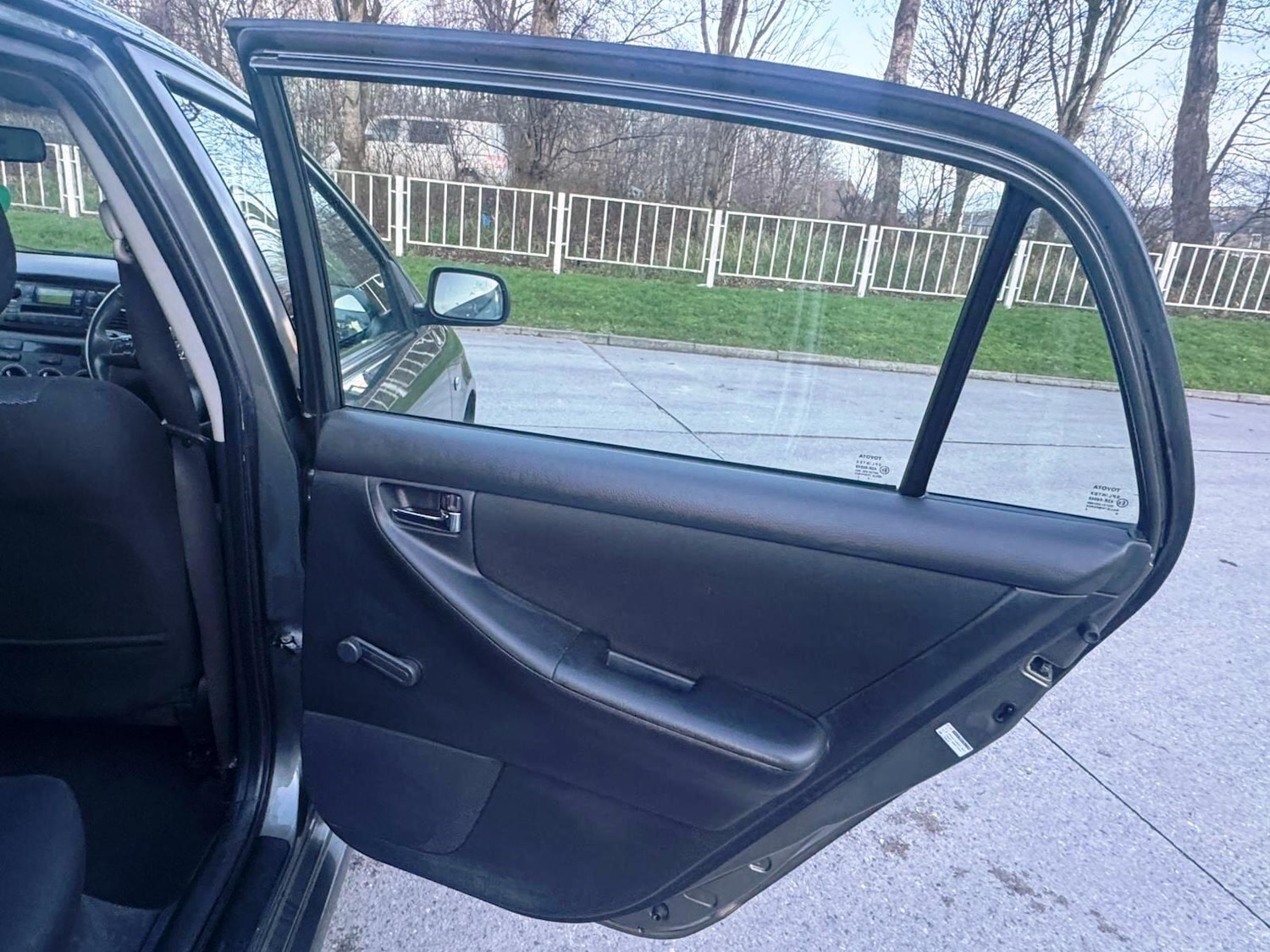 Used Toyota Corolla 2005 for sale - 77386436: Photo 30